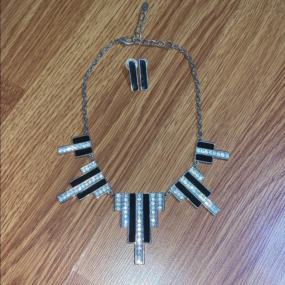 Black & silver necklace earring set